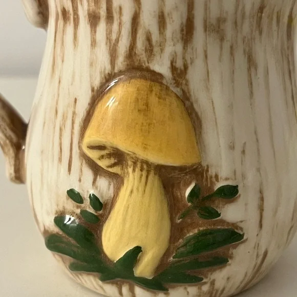 Vintage Mushroom Studio Pottery Creamer Pitcher Decor - Picture 10 of 11